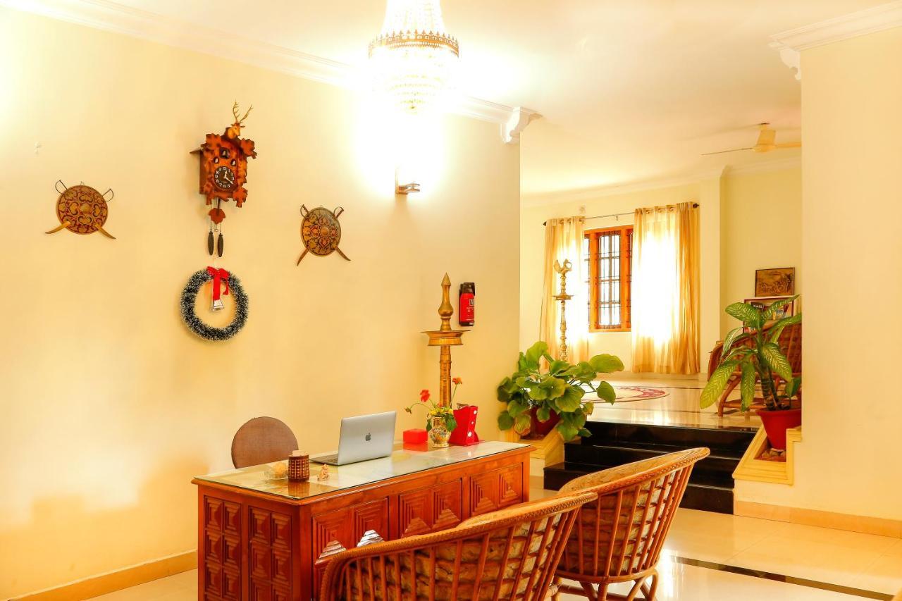 La Exotica Homestay Varkala Exterior photo