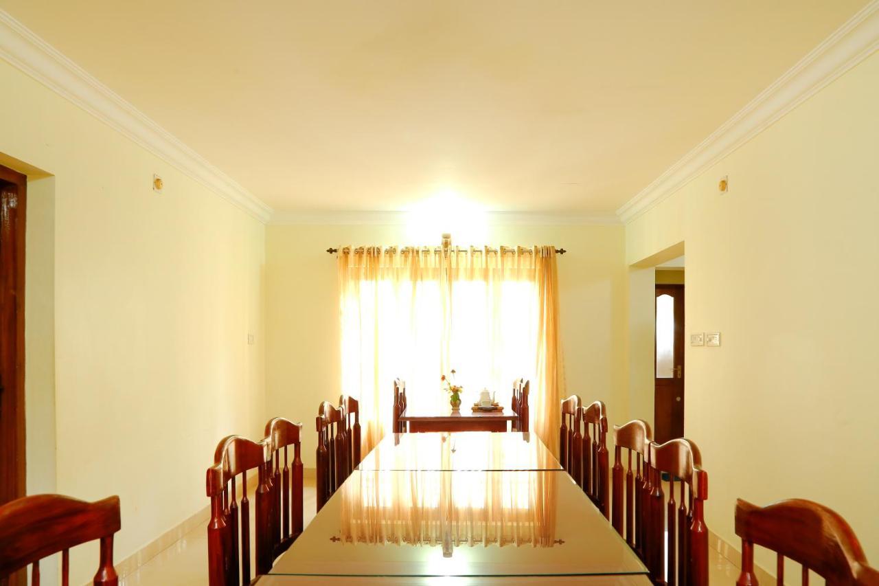 La Exotica Homestay Varkala Exterior photo